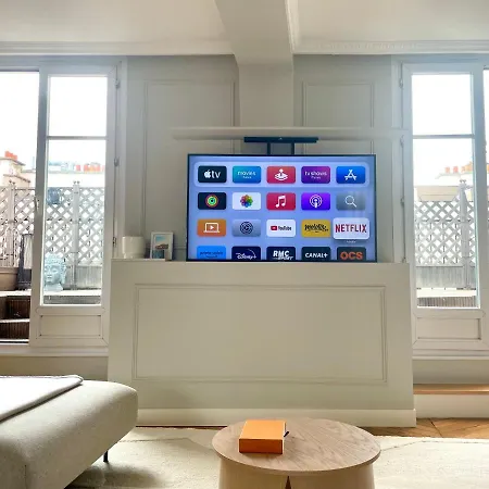 Appartamento Luxury 2-bedroom With Terrace Near Montmartre