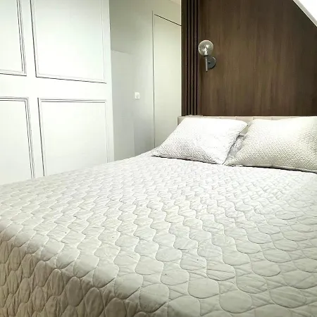 Luxury 2-bedroom With Terrace Near Montmartre * Parigi